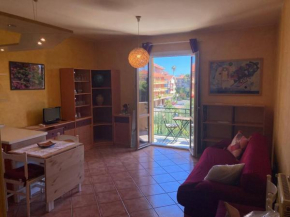 Casa di Ro - coloratissima a 300 metri dal mare San Bartolomeo Al Mare